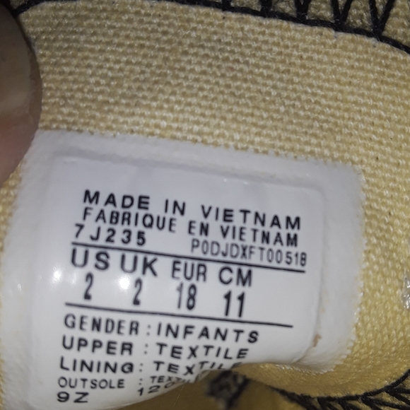 Size 2 infant boys Converse shoes - Picture 12 of 13